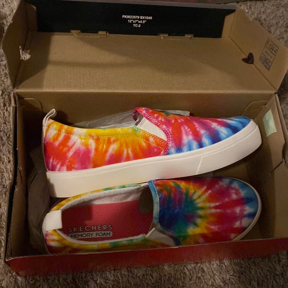 Tie dye sketchers only tye dye slip on shoes haven’t even wore once